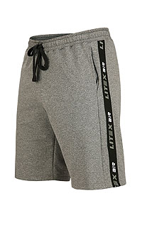Trousers and Trackpants LITEX > Men´s shorts.