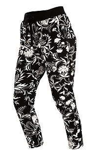 Trousers and shorts LITEX > Women´s 7/8 length joggers.