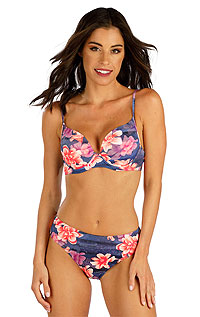 Swimwear LITEX > Bikini top with cups.