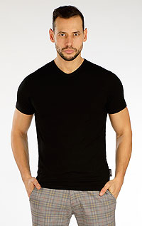 MEN'S SPORTSWEAR LITEX > Men´s slimming T-shirt.